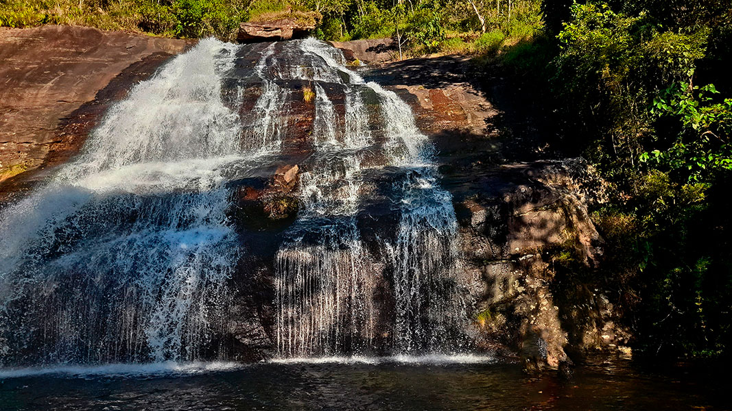 Jacu Pintado Waterfall