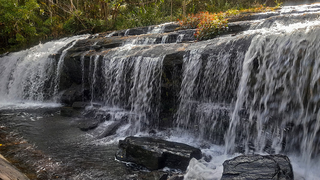 Espraiado Waterfall